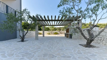 Sevid na moru 2-Bedroom Apartment with Pool & Sauna