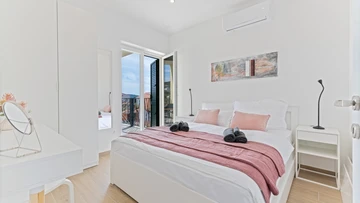 Sevid na moru 2-Bedroom Apartment with Pool & Sauna