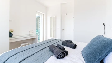 Sevid na moru 2-Bedroom Apartment with Pool & Sauna