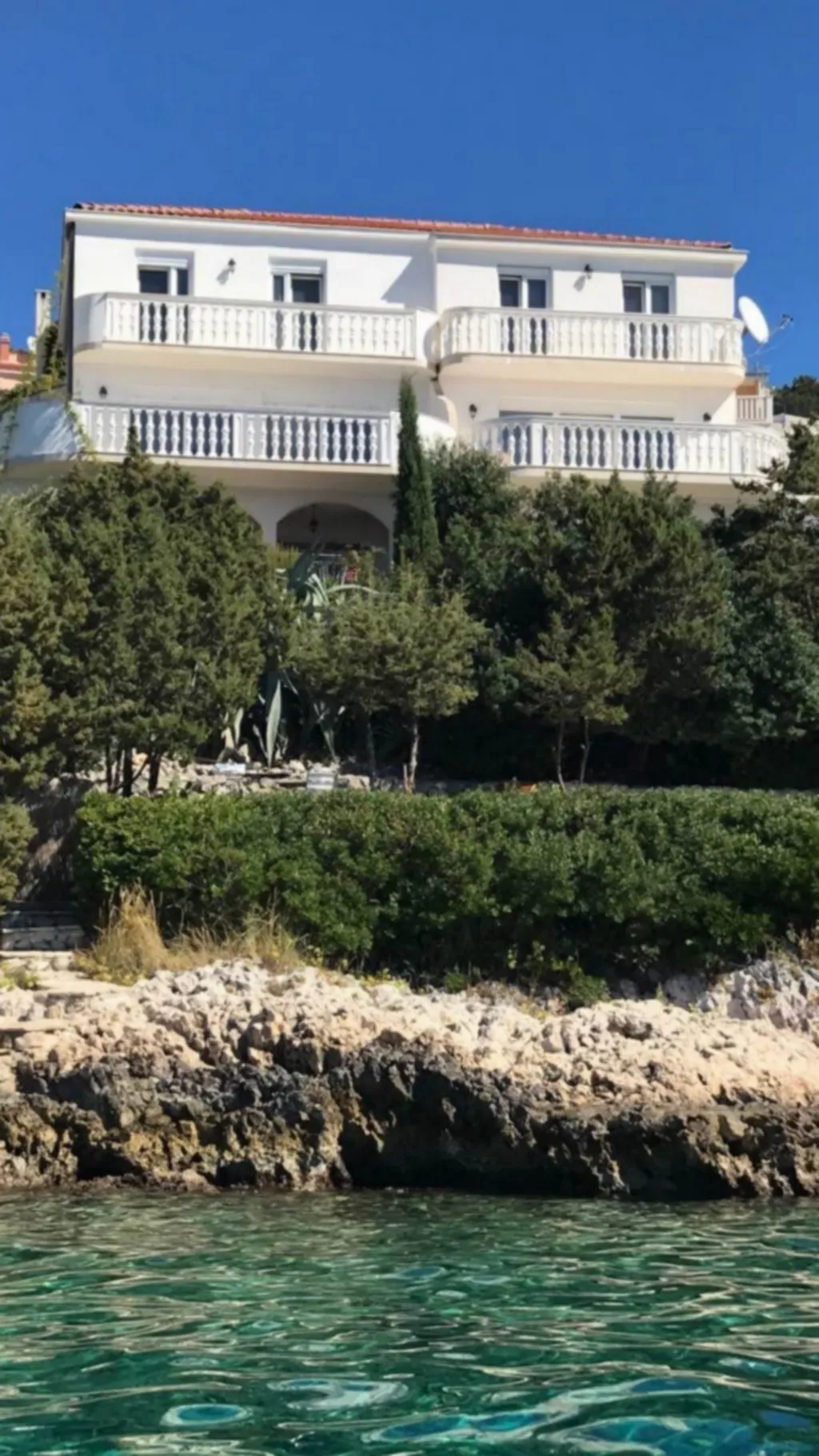 Okrug Donji 1-Bedroom Apartment for 2 Guests