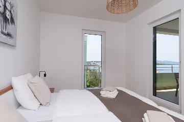 2-Bedroom Apartment in Okrug Gornji (up to 6)