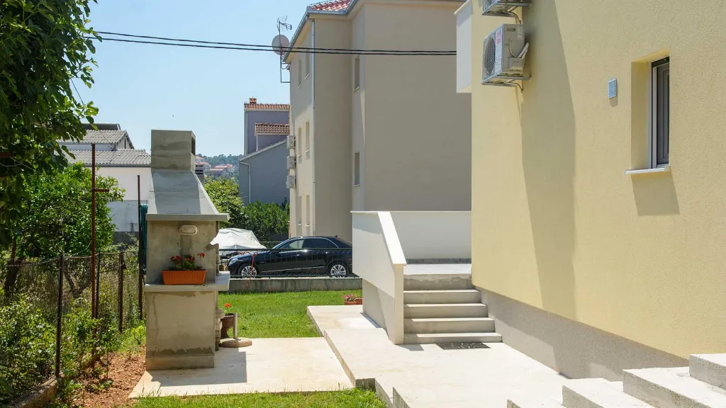 1-Bedroom Apartment in Trogir with Parking