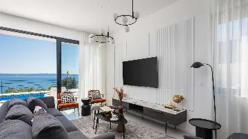 Okrug Gornji Villa for 10 Guests with Pool