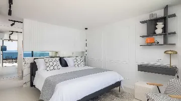 Okrug Gornji Villa for 10 Guests with Pool