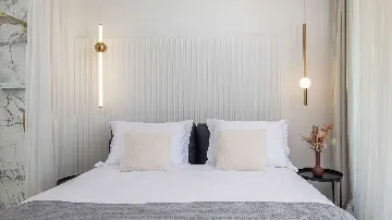 Okrug Gornji Villa for 10 Guests with Pool