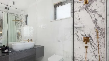 Okrug Gornji Villa for 10 Guests with Pool