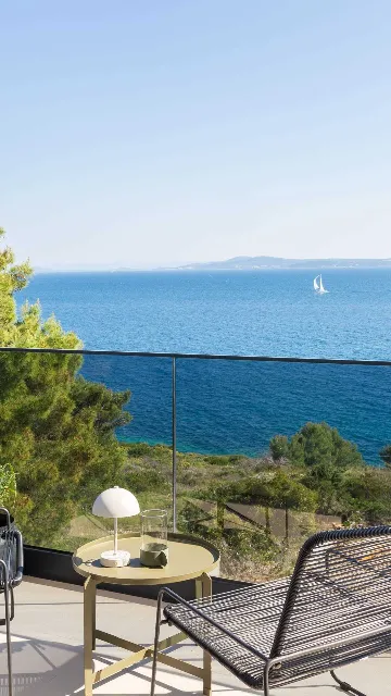 Okrug Gornji Villa for 10 Guests with Pool