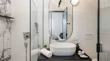 Okrug Gornji Villa for 10 Guests with Pool