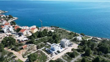 Okrug Gornji Villa for 10 Guests with Pool