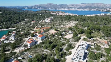 Okrug Gornji Villa for 10 Guests with Pool