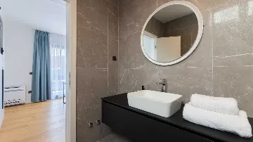 5-Bedroom Villa in Kaštel Stari for 9 Guests