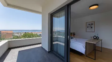 5-Bedroom Villa in Kaštel Stari for 9 Guests