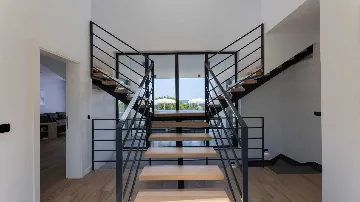 5-Bedroom Villa in Kaštel Stari for 9 Guests