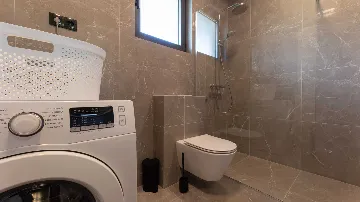 5-Bedroom Villa in Kaštel Stari for 9 Guests