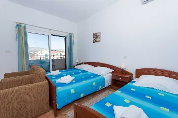 Studio for 2 Guests with Balcony in Okrug Gornji