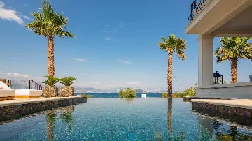 Slatine Villa with Heated Infinity Pool and Sea Views