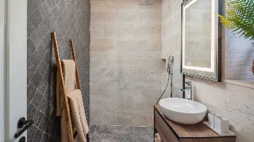 Slatine Villa with Heated Infinity Pool and Sea Views