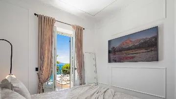 Slatine Villa with Heated Infinity Pool and Sea Views