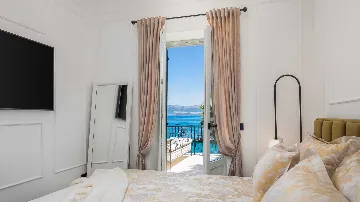 Slatine Villa with Heated Infinity Pool and Sea Views