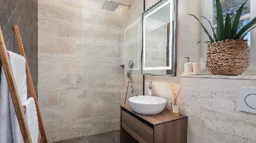 Slatine Villa with Heated Infinity Pool and Sea Views