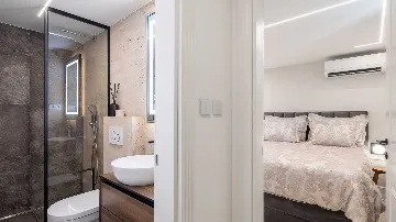 Slatine Villa with Heated Infinity Pool and Sea Views