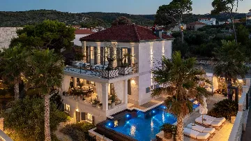 Slatine Villa with Heated Infinity Pool and Sea Views