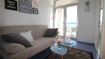 One-Bedroom Apartment with Sea View Balcony in Seget Donji