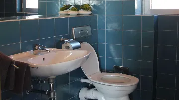 One-Bedroom Apartment with Sea View Balcony in Seget Donji