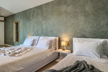 5-Bedroom Villa in Juršići for Up to 14 Guests