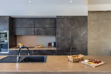 5-Bedroom Villa in Juršići for Up to 14 Guests