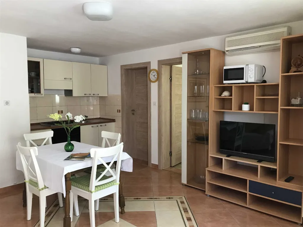 Two-Bedroom Apartment in Zadar with Parking