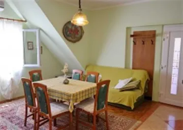 Two-Bedroom Apartment for 5 in Zadar