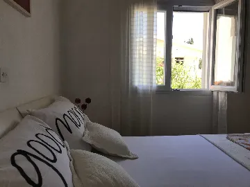 Two-Bedroom Apartment for 5 in Zadar