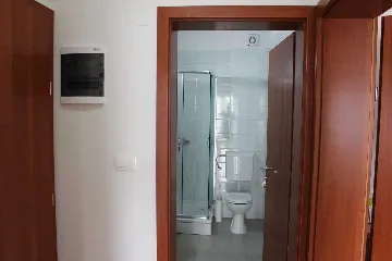 Sea View Apartment with Balcony in Lokva Rogoznica