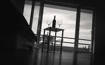 Sea View Apartment with Balcony in Lokva Rogoznica