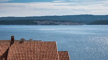 Sea View Apartment with Balcony in Lokva Rogoznica