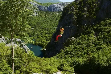 Apartment for 4 Guests in Lokva Rogoznica