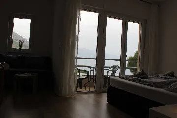 Sea View Apartment in Lokva Rogoznica
