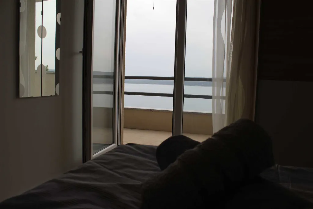 Apartment for 2 in Lokva Rogoznica with Sea View