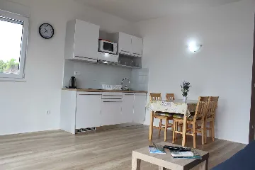 Sea View Apartment in Lokva Rogoznica