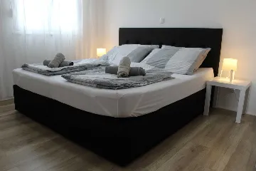 Sea View Apartment in Lokva Rogoznica