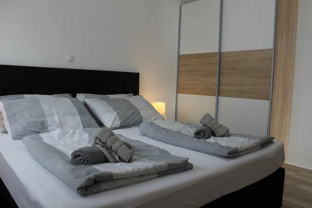 Apartment for 2 in Lokva Rogoznica