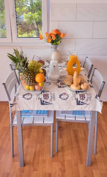 Apartment for 2 in Lokva Rogoznica