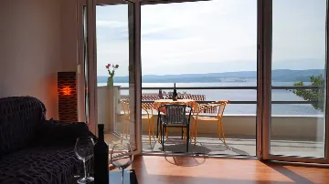 Apartment for 2 in Lokva Rogoznica