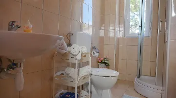 Apartment for 2 in Lokva Rogoznica