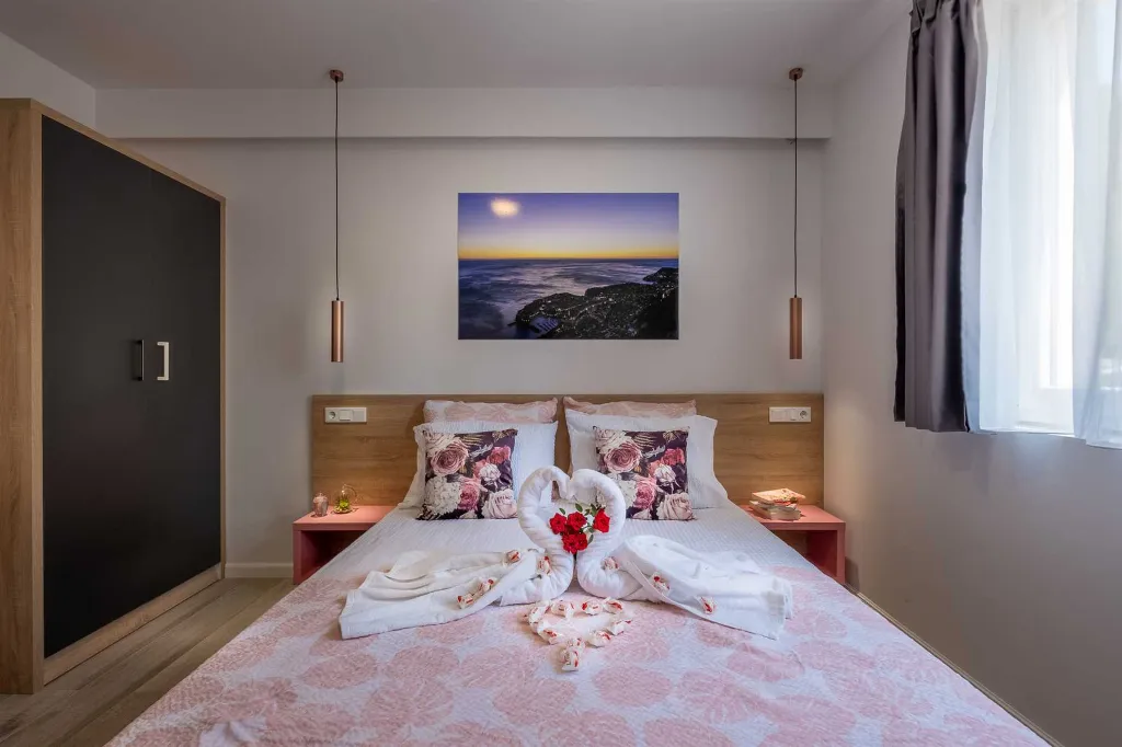 Mlini 1-Bedroom Apartment with Pool Area