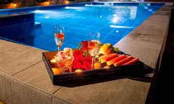 Mlini One-Bedroom Apartment with Pool Balcony