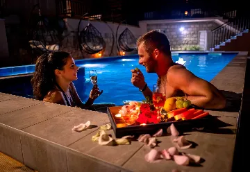 Mlini One-Bedroom Apartment with Pool Balcony