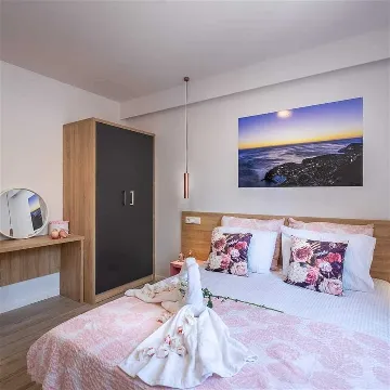 1-Bedroom Apartment with Pool and Balcony in Mlini