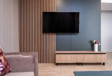 2-Bedroom Apartment in Mlini with Private Terrace